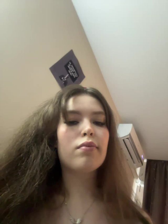 ladyemily Bongacams webcam recording 2026-06-30 11:15
