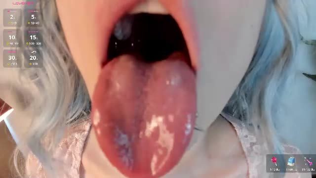 laukyubey1 Chaturbate cam video 2026-08-11 23:48