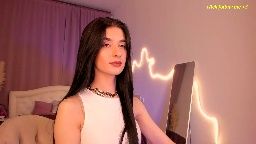 laura_coy Chaturbate cam show 2026-07-05 03:27