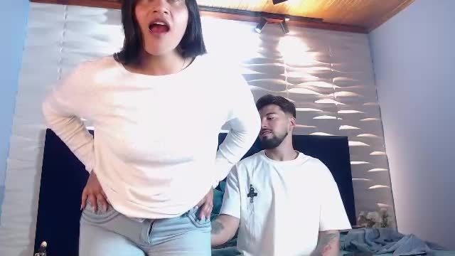liam_and_alma Chaturbate live cam show 2026-09-24 18:04