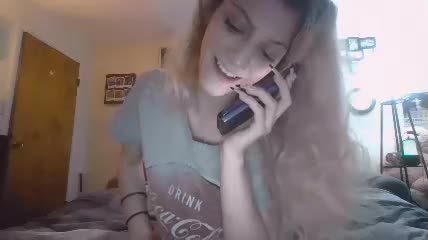 lilvioletxxx Chaturbate live cam show 2026-08-15 01:45