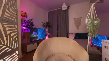 liss_n_gloss Chaturbate cam video 2026-08-26 21:19