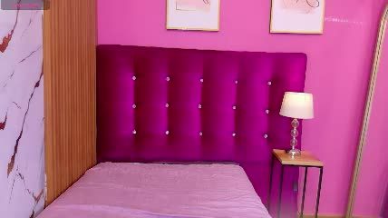 littleebonymommy Chaturbate webcam recording 2026-09-17