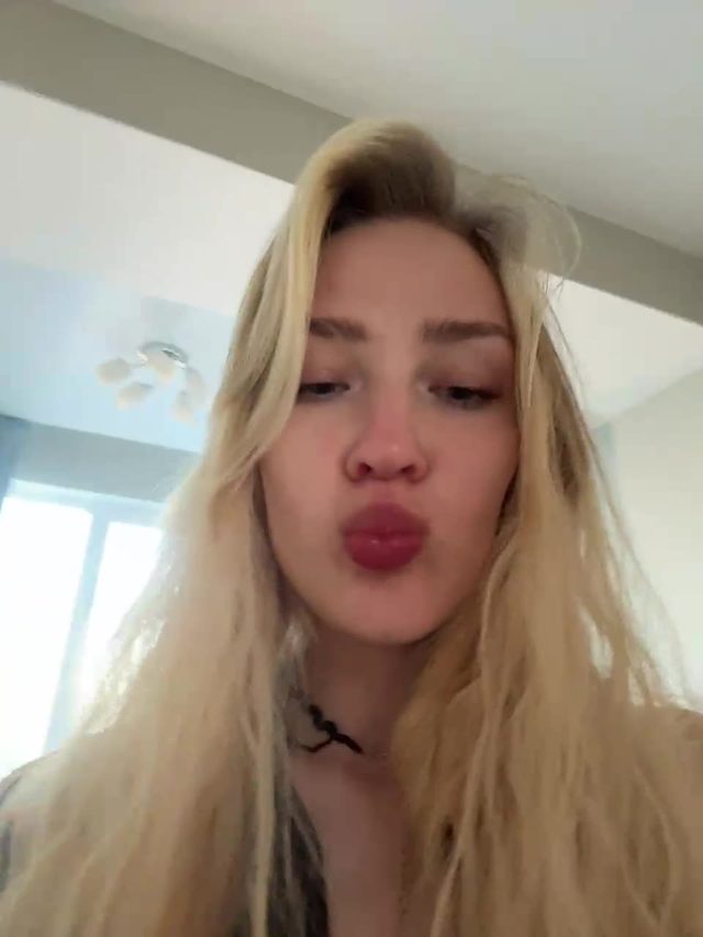 looonacom Bongacams webcam show 2026-08-23 06:12