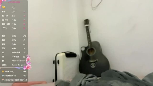 lovely_leah23 Chaturbate webcam show 2026-09-29 02:48