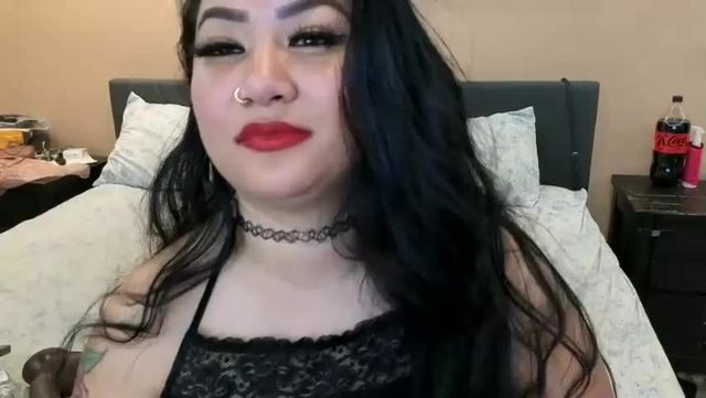 luckylee1992 Chaturbate live cam show 2026-06-17 05:39