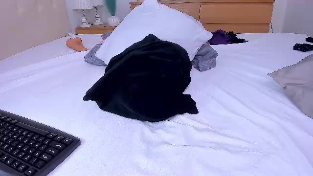 _lyna Chaturbate cam recording 2026-07-31 02:36