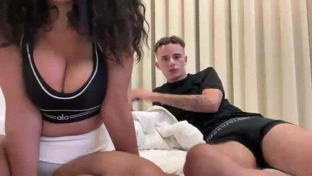 lz_britboy Chaturbate webcam recording 2026-08-27 20:35