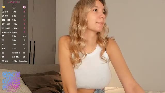 margarethowell Chaturbate webcam recording 2026-07-27 19:35