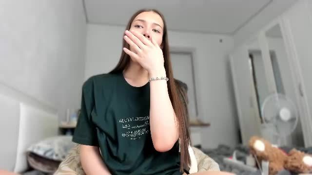 mariamceleste Chaturbate cam video 2026-08-07 04:11