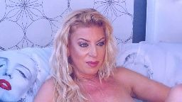 marimais Chaturbate live cam show 2026-07-09 16:54