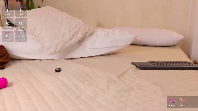 mia_white11 Chaturbate cam recording 2026-08-24 19:48