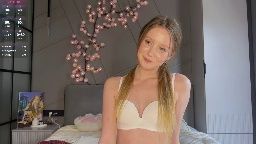 mirajuicyjune Chaturbate cam video 2026-05-29 00:07