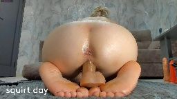 _miss_strawberry_ webcam recording 2026-08-22