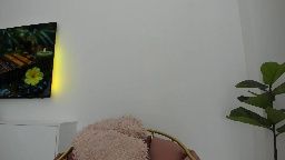 misspinkroom Chaturbate cam show 2026-08-19 03:49