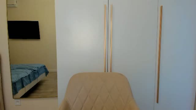 n_i_c_o_l_e_t_a Chaturbate cam show 2026-09-02 06:26