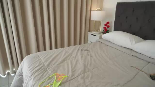 naughtysammx Chaturbate live recording 2026-09-11 19:04