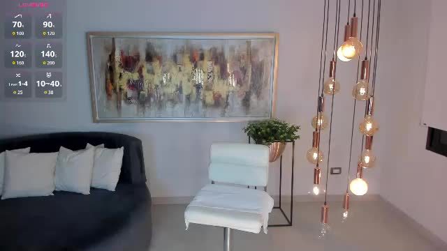 niaholland Chaturbate webcam show 2026-10-01 04:43