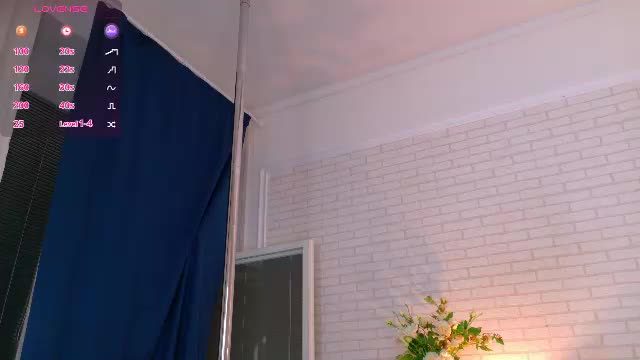 novablissss's cam rip on Chaturbate, 2026-09-20 19:42