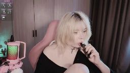 riley_vice Chaturbate cam show 2026-07-17 16:44