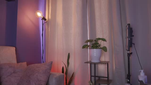 roselinedior Chaturbate live recording 2026-08-06 22:03