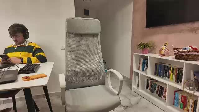 rrr1995 Chaturbate webcam recording 2026-09-24 13:26