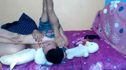 ruby_and_aron Chaturbate webcam show 2026-09-27 07:56