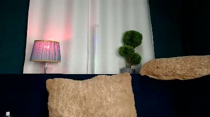 sexy_larisa Chaturbate cam video 2026-10-04 09:01