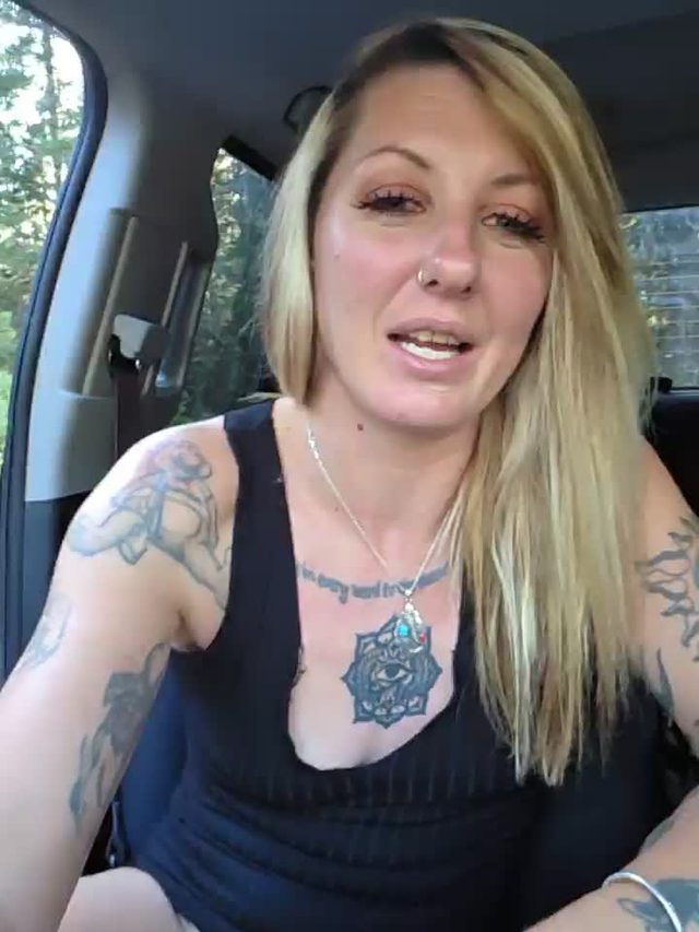 SheIsSomething Stripchat webcam rip 2026-08-25 03:02