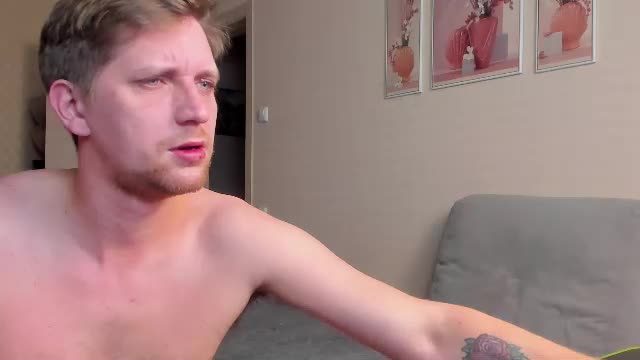 sledadora Chaturbate live cam show 2026-10-04 20:30