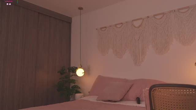 stephania_let Chaturbate cam video 2026-07-28 19:29