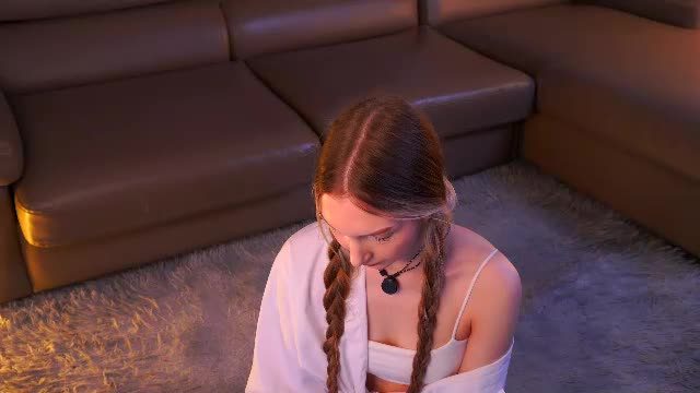suannedoriean Chaturbate webcam show 2026-07-07 07:57