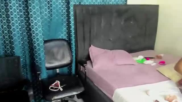 sugar_titsxxx Chaturbate live recording 2026-09-24