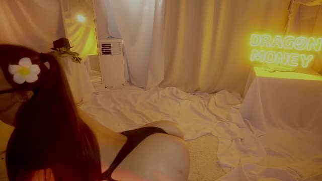 sunny_maria Chaturbate live cam show 2026-08-11 02:18