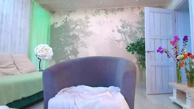 sunshine13_ Chaturbate webcam show 2026-08-02 08:26