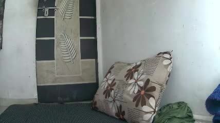 the_right_girl Chaturbate live cam show 2026-09-11