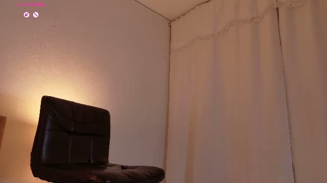 tifanny_doll01 Chaturbate live cam show 2026-08-29