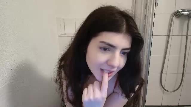tiffanybae Chaturbate cam recording 2026-07-23 17:06
