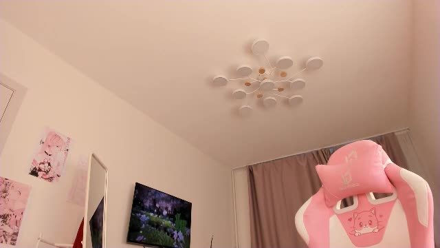 tiffy_fox Chaturbate webcam show 2026-08-31 06:49