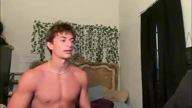 tyy0ung Chaturbate live cam show 2026-06-08 01:32
