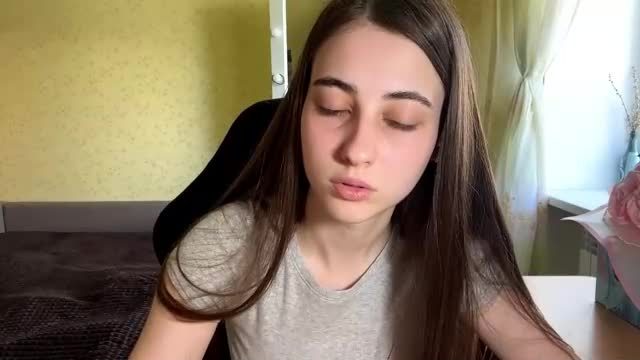 vickeyrosete Chaturbate cam show 2026-08-05 13:02