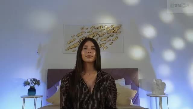 violetta_finch Chaturbate live cam show 2026-09-06