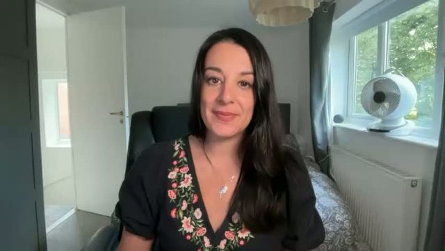 yourcassiexo Chaturbate webcam show 2026-09-05 18:00