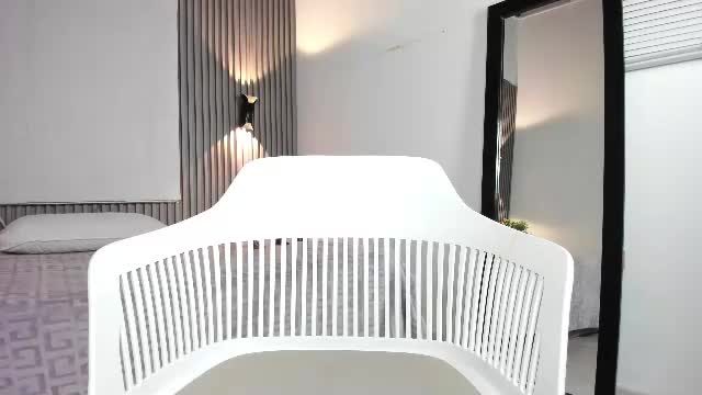 zafiiraa Chaturbate webcam show 2026-09-19 08:15